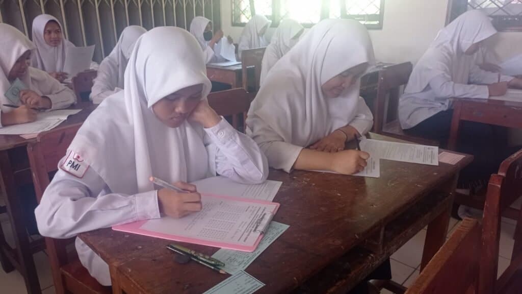 PENILAIAN HARIAN BERSAMA (PHB) DAN PENILAIAN AKHIR SEMESTER (PAT) di MTs WI Kebarongan
