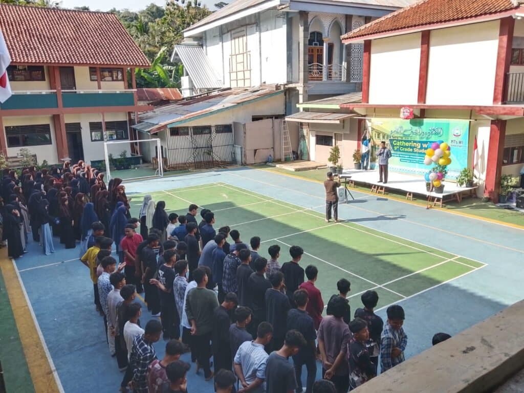 Gathering With 9th Grade Students (Mengukir Kenangan Menyongsong Masa Depan)